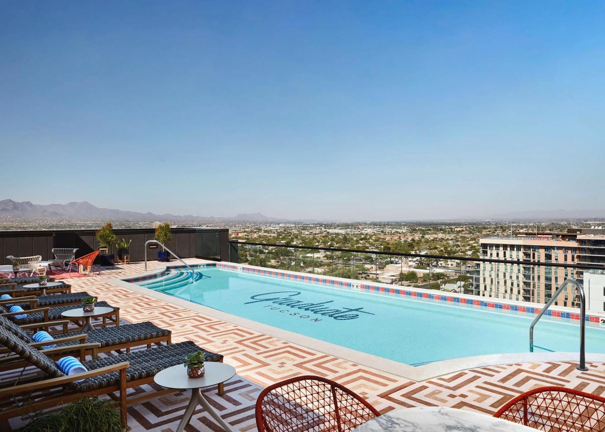 Graduate By Hilton Tucson Hotel Екстериор снимка